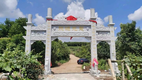 石雕牌坊價(jià)格多少錢(qián)